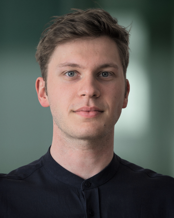 Portrait Erik Ahlborn